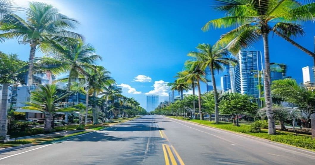 Xe ghép công nhân KCN: Giải pháp đi làm hàng ngày cho vùng Bình Dương, Đồng Nai