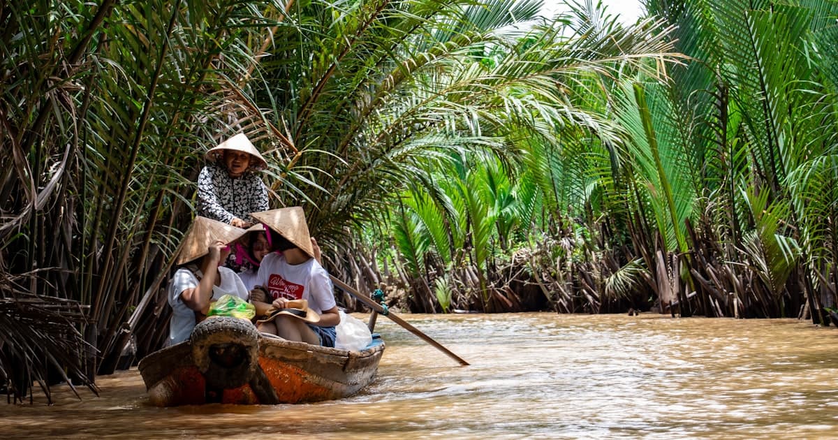 Xe ghép miền Tây: Đặc thù vùng sông nước và kinh nghiệm di chuyển